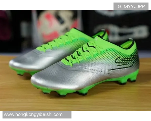 球星定制足球鞋大揭秘 聚焦设计理念与技术创新